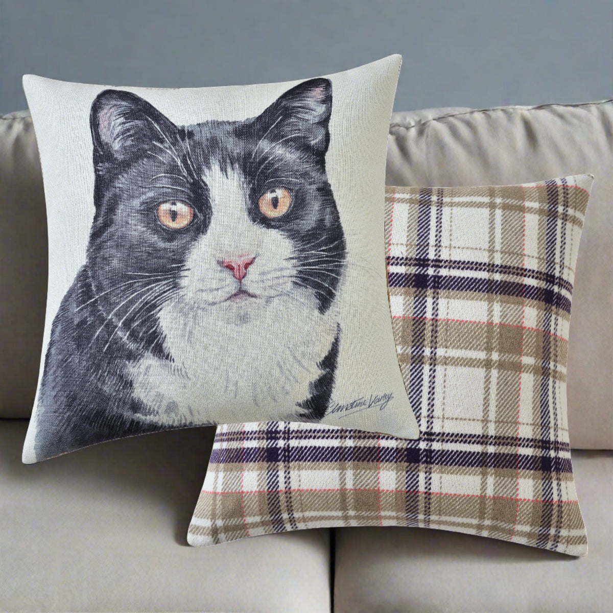 Black and White Cat Filled Seat Cushion