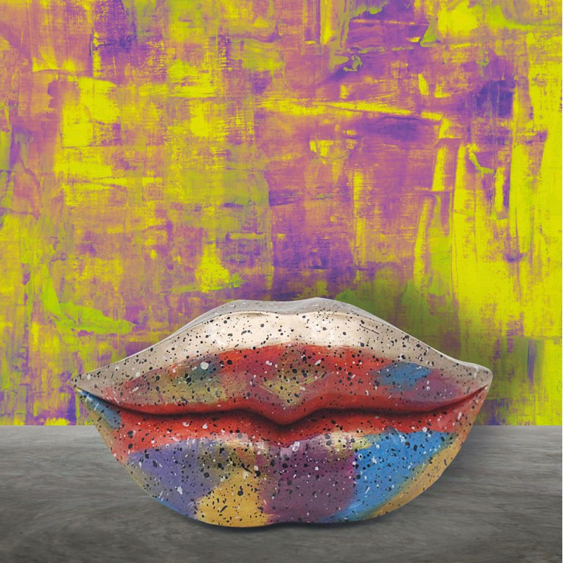 Multi-Coloured Lips Ornament