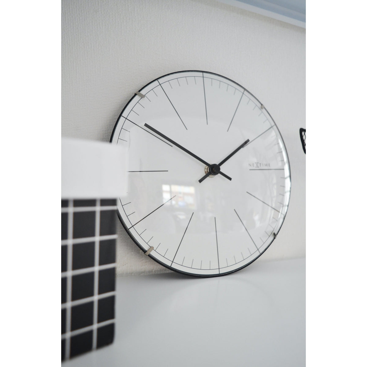 NeXtime - Wall clock/ Table clock- Ø 20 cm- Glass – Dome Shaped Glass- White – &#39;Big Stripe Mini Dome&#39;