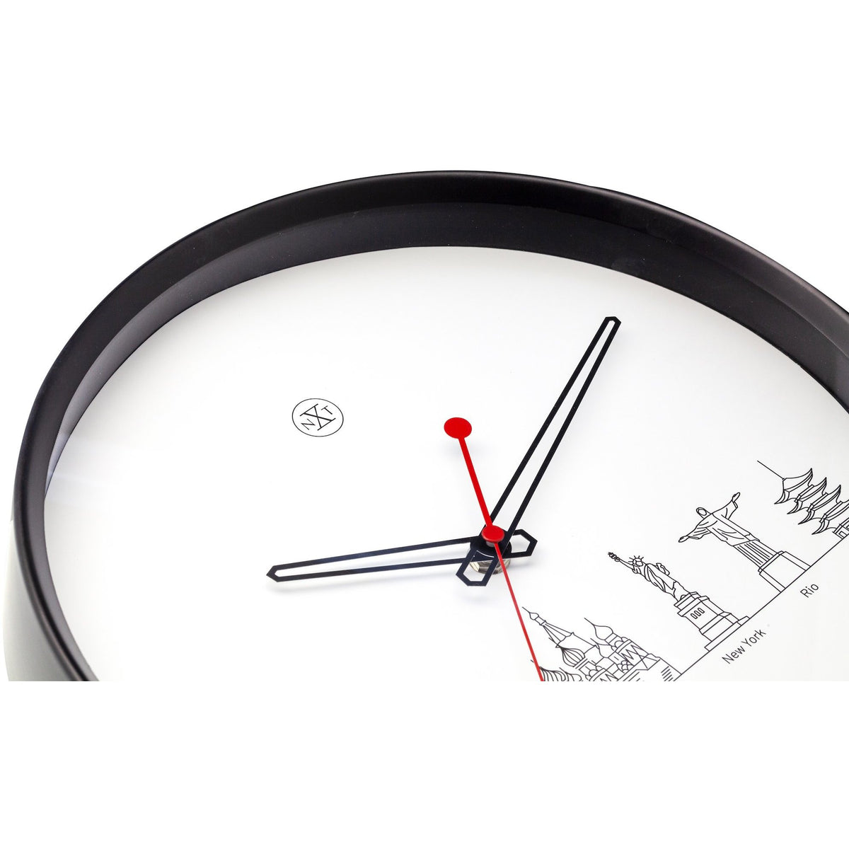 nXt- Wall clock - Ø 30 cm - Plastic - Black / White - &#39;Worldtour&#39;